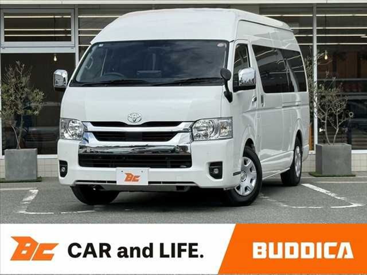 2025 Toyota Hiace, photo 1 of 1