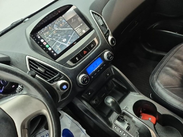 6051000829R10.jpg