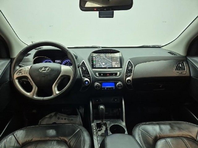 6051000829R7.jpg