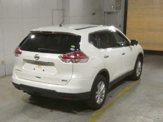 edcbca711d39962ef0109f76d3dd9329.jpg