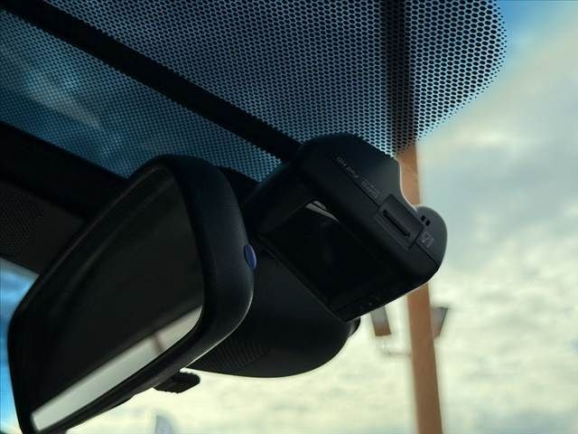 e3b24db4f5b8b7441ac21699ce4d9475.jpg