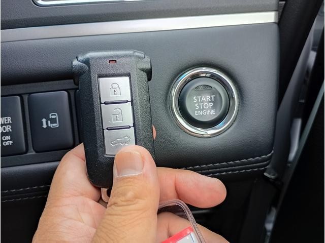 8ef25d2e2f374076967d5d042084474d.jpg