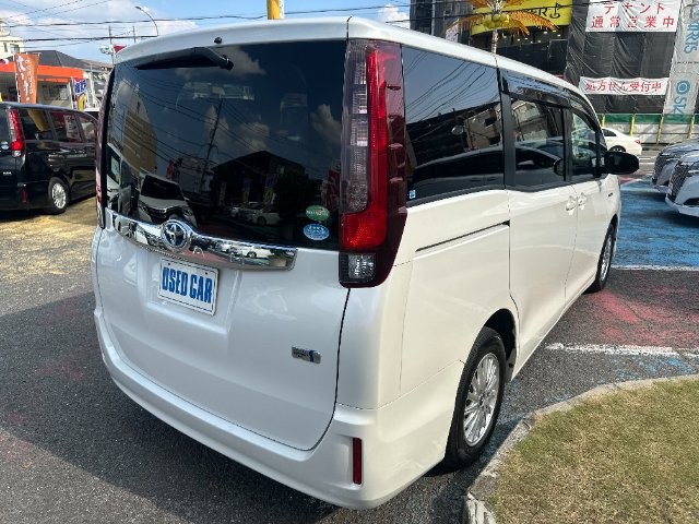 16e352a2a2cc118da87fcb35aab1a0aa.jpg
