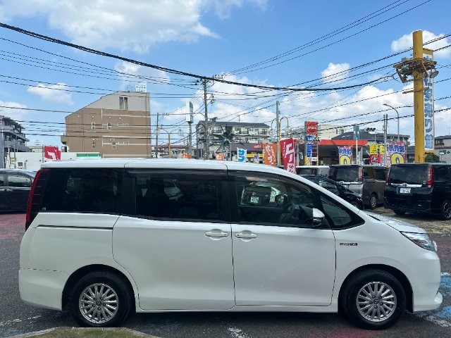 85d44d59aa8995f39dd99055f30ff30a.jpg