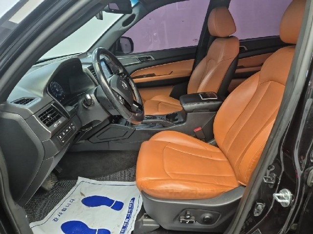 6051500956R11.jpg
