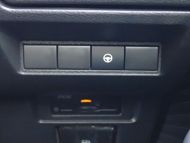 xfQqdW8Xeoz9IyCX_e13-029386_27_561_1787553121.jpg