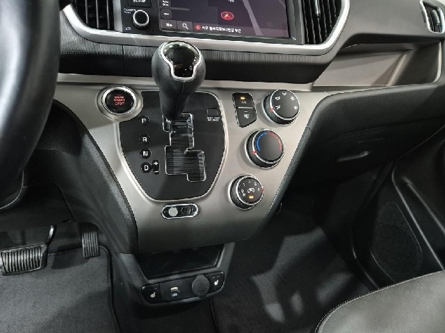 6081501463R8.jpg