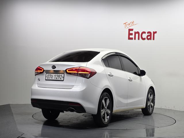 a9dcb93cf0f26addddf67bcc1ca87847.jpg