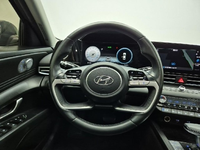 6081000977R9.jpg