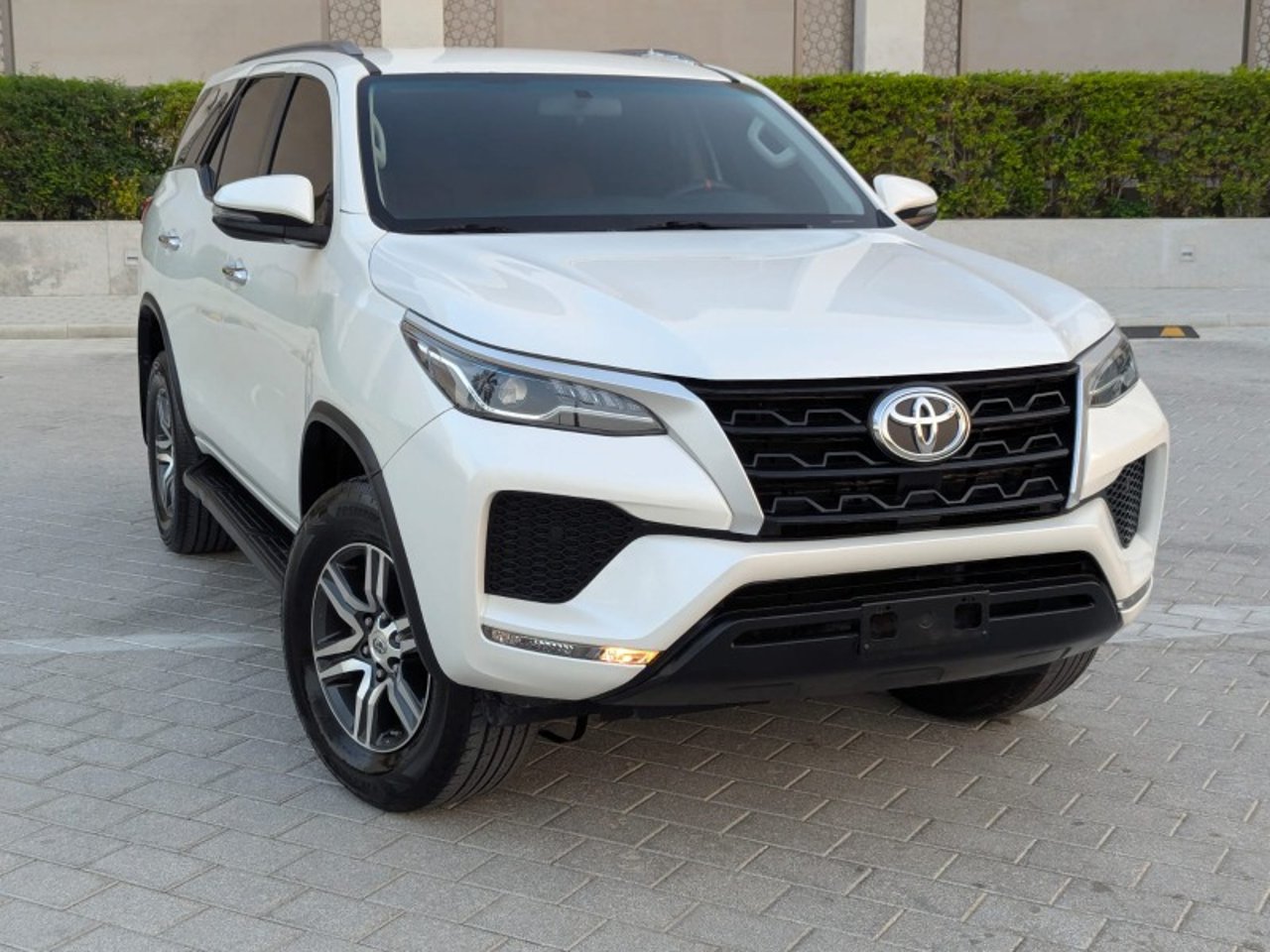 2022 Toyota Fortuner, photo 1 of 1