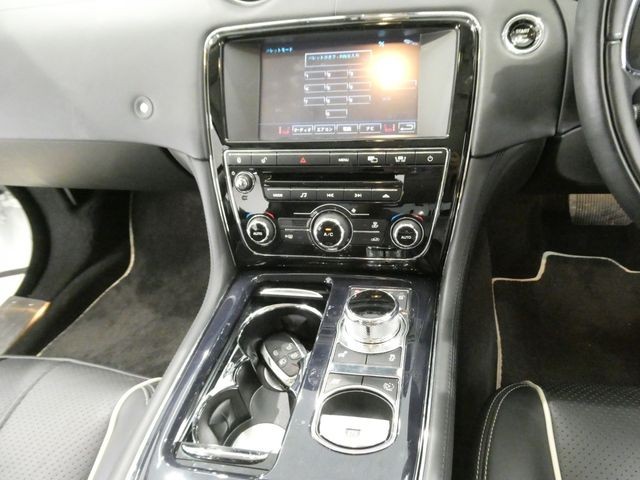 1547cc10aa94cea216abb67619fb08d2.jpg