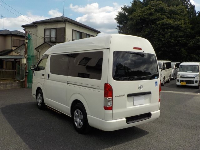 f40accd9f3fce0ca43809c8a47c838f3.jpg