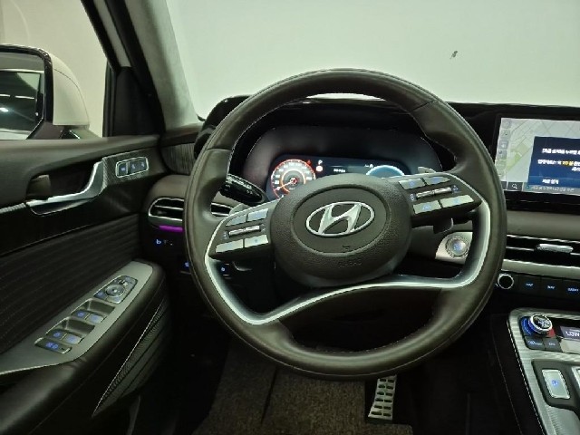 6081000899R9.jpg