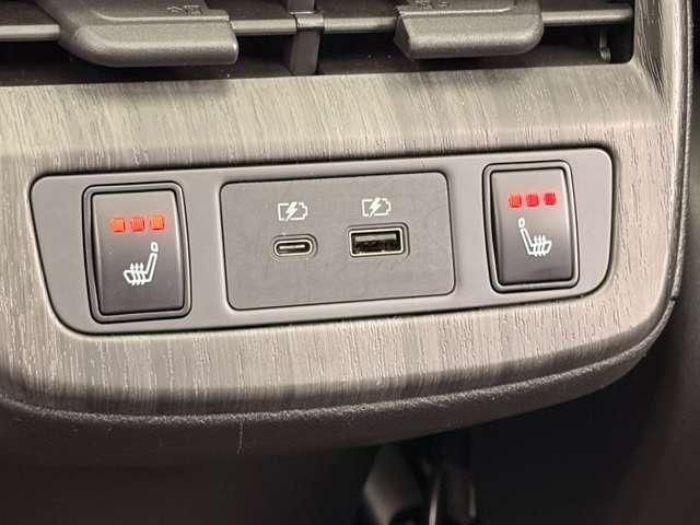 b7f1860daf2bb2d70c8a371d0a93cad6.jpg