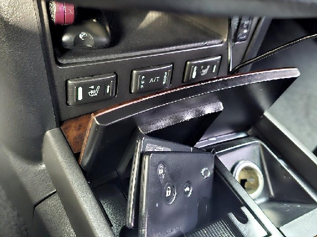 8eccc20ae873478bd580f0882343fded.jpeg
