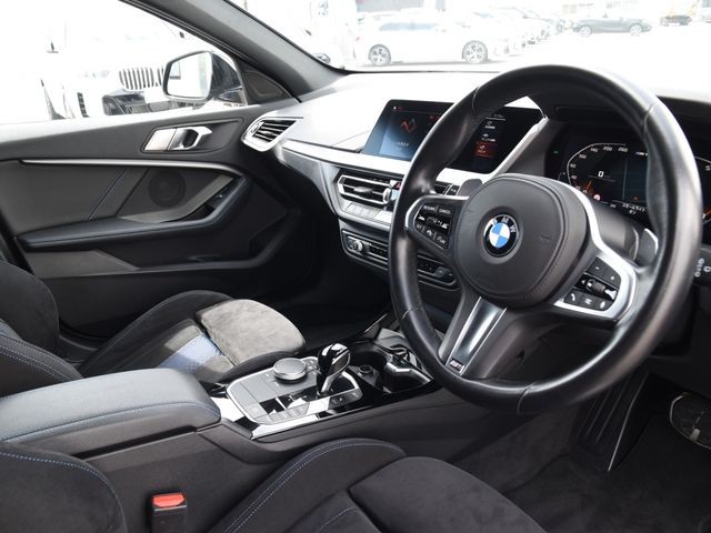 397bf0e952fc8dd6a3883ece994cc25a.jpg