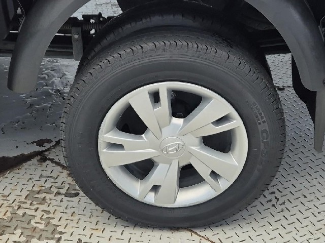 6081500946R19.jpg