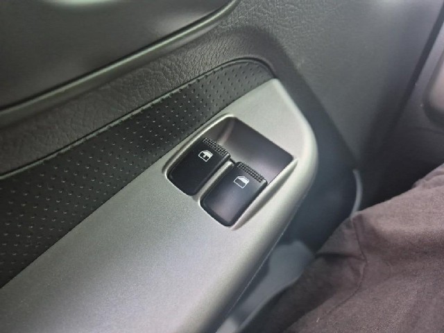 6081500860R17.jpg