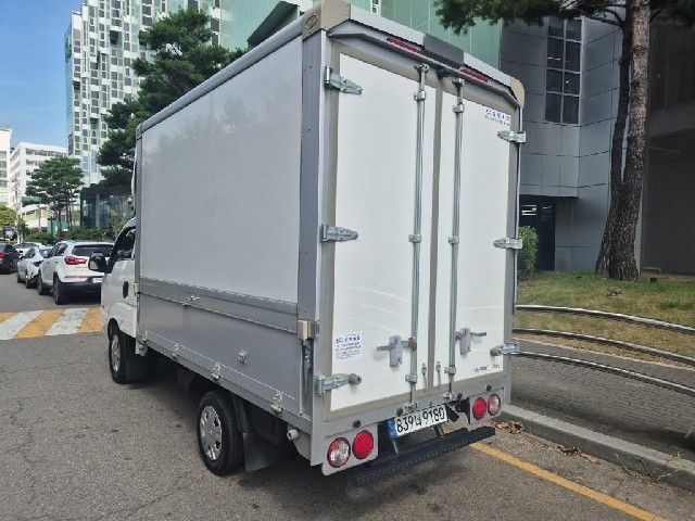 6081500860R3.jpg