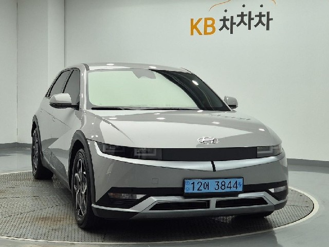 6081000817R4.jpg