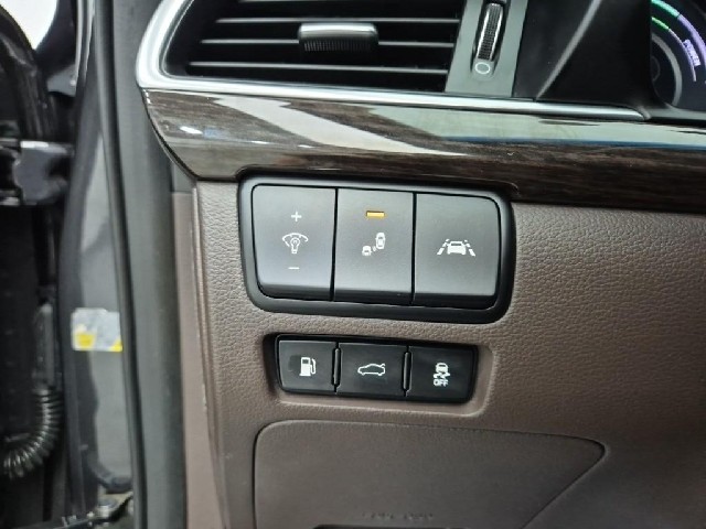 6081001946R18.jpg