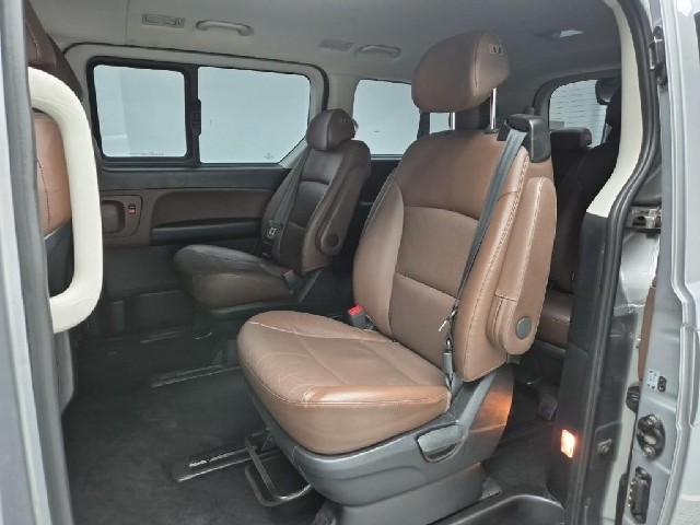 6041002392R12.jpg