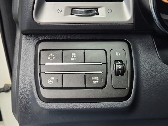 6081500971R16.jpg