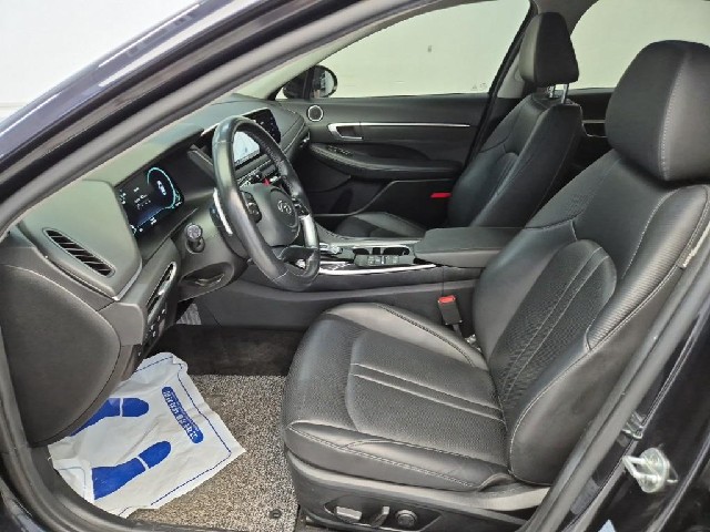 6081000655R11.jpg