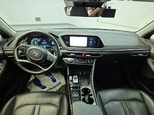 6081000655R7.jpg