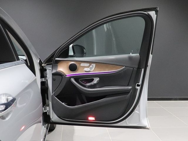 da6b81ad8ec6170a8ce777ea8410a159.jpg