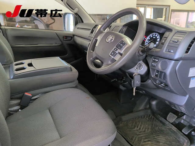 e921d7984ce1f3f1a52efc7fcbe80520.jpg