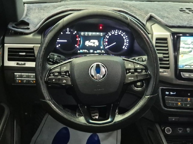 6081501852R9.jpg
