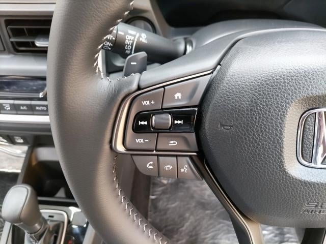 2506288A30250108W00115.jpg