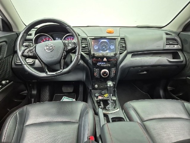 6081000684R7.jpg