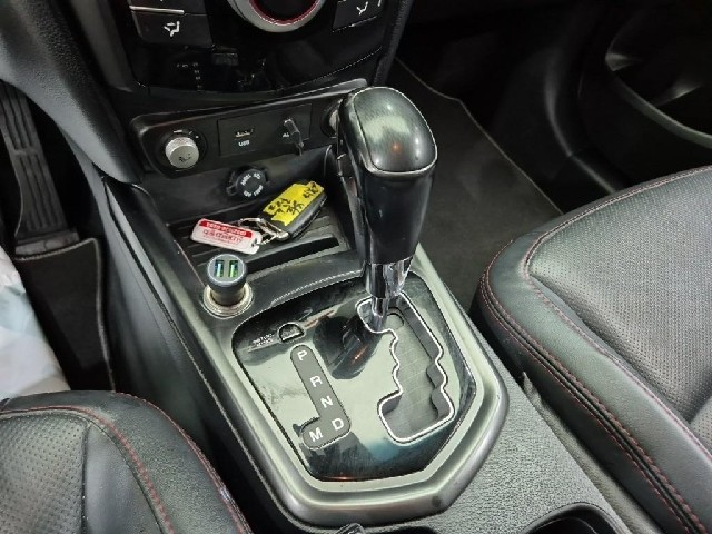 6081000684R8.jpg