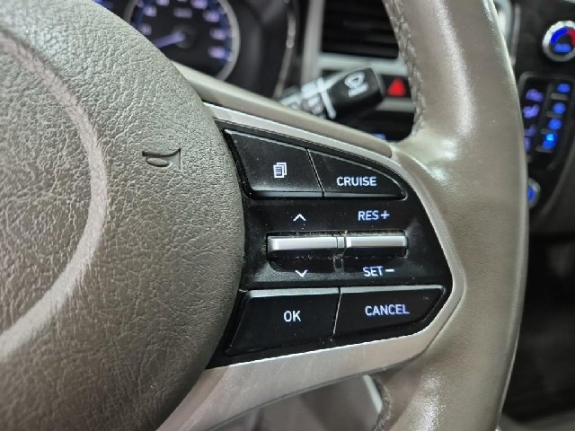 6081000635R15.jpg