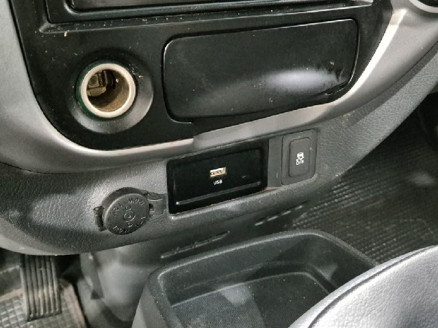 6081000292R13.jpg