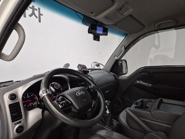 6081000292R6.jpg