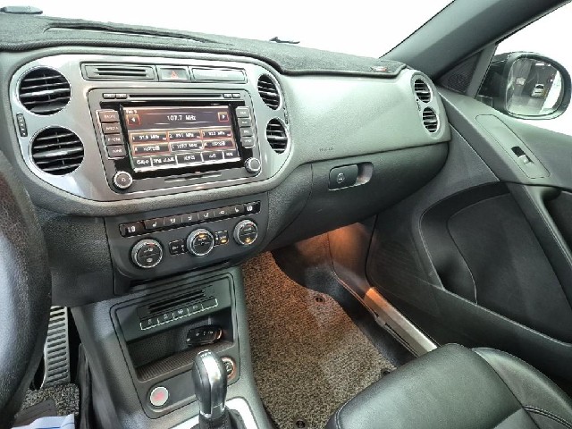 6061001198R10.jpg