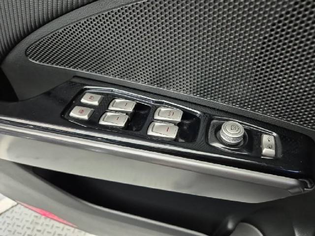 6051501874R18.jpg