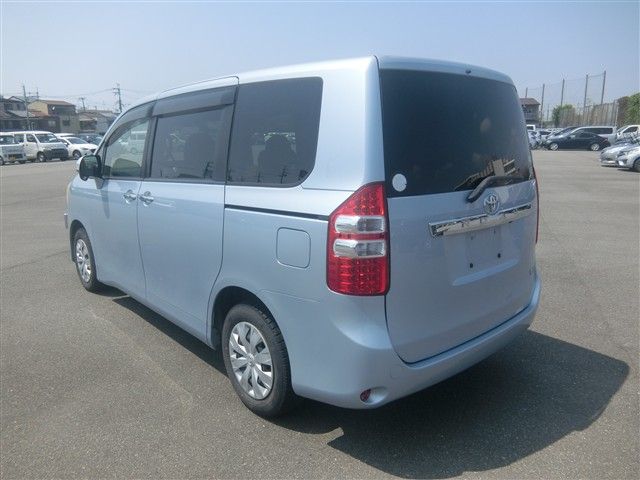 05.jpg