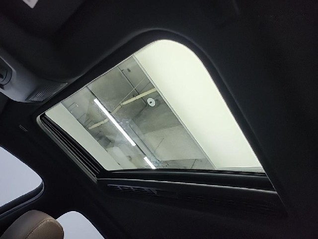 f686ad43f87e48c55c2e6c1ad51144ba.jpeg
