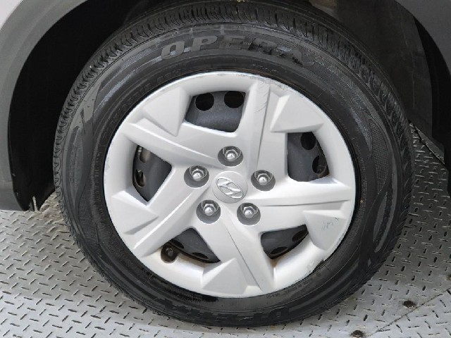 6081500424R19.jpg