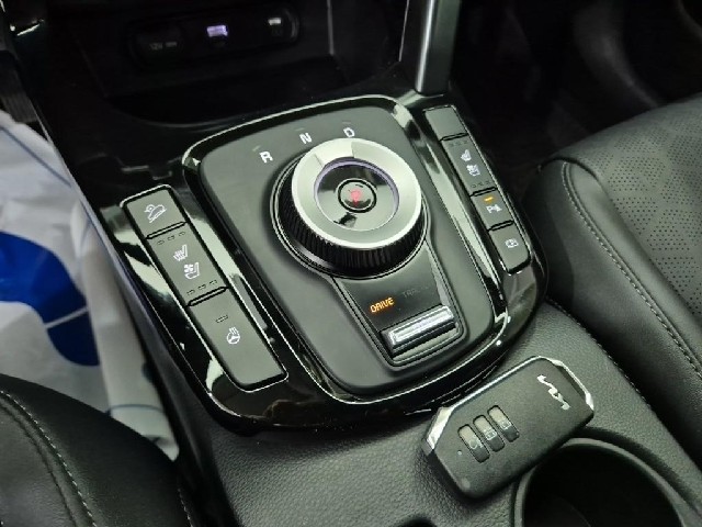 6081001742R8.jpg