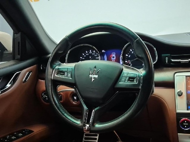 6061500693R9.jpg