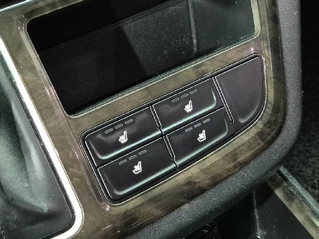 6051000942R17.jpg