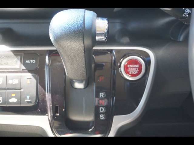 2c72906f44c4c579294688e771d81e92.jpg