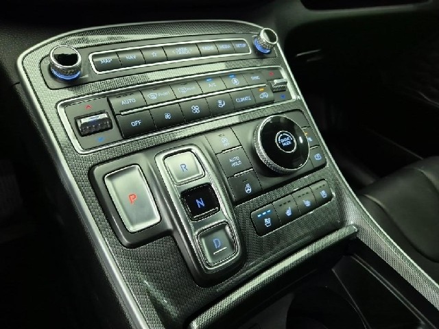 6081001840R8.jpg