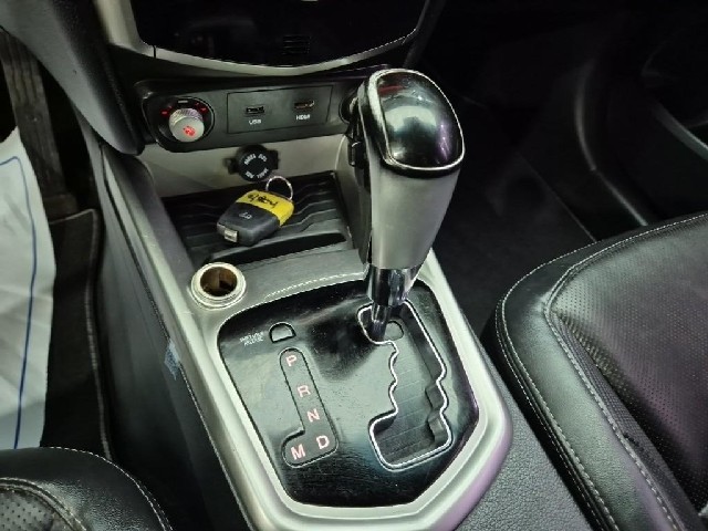 6081001827R8.jpg