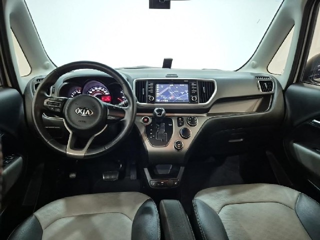 6081001257R7.jpg